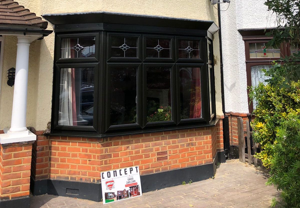 bay windows Hornchurch